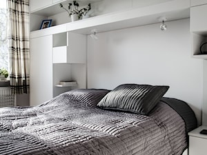 Realizacja | Skandynawskie mieszkanie dla pary z kotem - Mała biała sypialnia, styl skandynawski - zdjęcie od Studio Malina – Architekci & Projektanci wnętrz