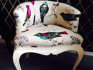 Fotel Ludwik w tkaninę ptaki Juicy Colors - zdjęcie od Juicy Colors