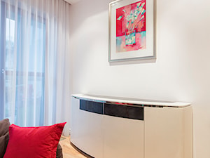 Apartament na warszawskim Wilanowie - Salon, styl nowoczesny - zdjęcie od Sikorski_Supreme_Furniture