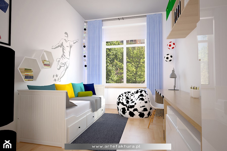 Pokój małego fana piłki nożnej - zdjęcie od projektowanie wnętrz arch. Joanna Korpulska