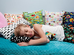 Kolorowe poduszki do pokoju dziecka - zdjęcie od Craftoholic Shop