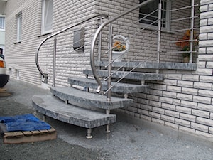 KAMEX - nowoczesne schody