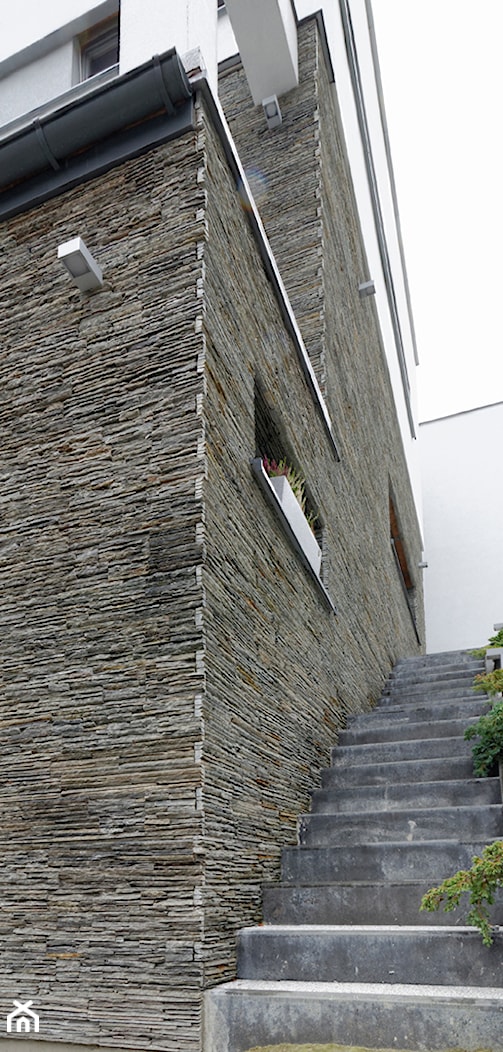 Doskonałe zabezpieczenie ścian zewnętrznych, czyli elewacja z kamieni - zdjęcie od Klink.pl Kamień Naturalny - Homebook