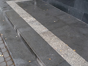 Trwałe i wytrzymałe schody z kamienia - zdjęcie od Klink.pl Kamień Naturalny