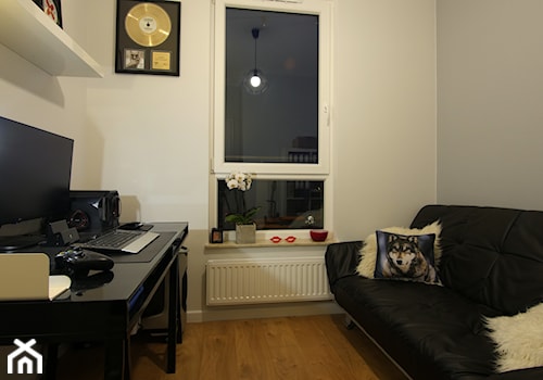 Mieszkanie 50m - Małe w osobnym pomieszczeniu z sofą szare biuro, styl minimalistyczny - zdjęcie od Magdalena Kruczyk 2