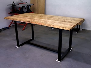 Stół SmallBorer - zdjęcie od Blaise Handmade Furniture