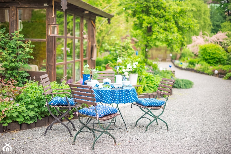 Ogród w błękicie- kolekcja Ashley - zdjęcie od Dekoria.pl