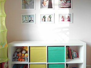 M_75 Oborniki Śląskie - Biały pokój dziecka dla niemowlaka dla dziecka dla chłopca dla dziewczynki dla rodzeństwa, styl nowoczesny - zdjęcie od MESH