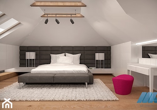 DOM POD ŁOWICZEM - Duża biała sypialnia na poddaszu, styl nowoczesny - zdjęcie od MKdesigner