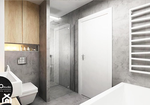 przestrzeń & światło - Średnia na poddaszu bez okna łazienka, styl nowoczesny - zdjęcie od MONOstudio