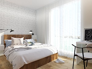 Ceglane wnętrze. - Duża biała szara z biurkiem sypialnia, styl rustykalny - zdjęcie od Idea by Mag.