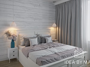 Skandynawskie wnętrze ze szczyptą koloru - Mała biała sypialnia, styl skandynawski - zdjęcie od Idea by Mag.