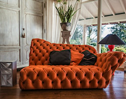 Ekskluzywna sofa z kolekcji Romeo Orsi - zdjęcie od Artitalia.pl - Homebook