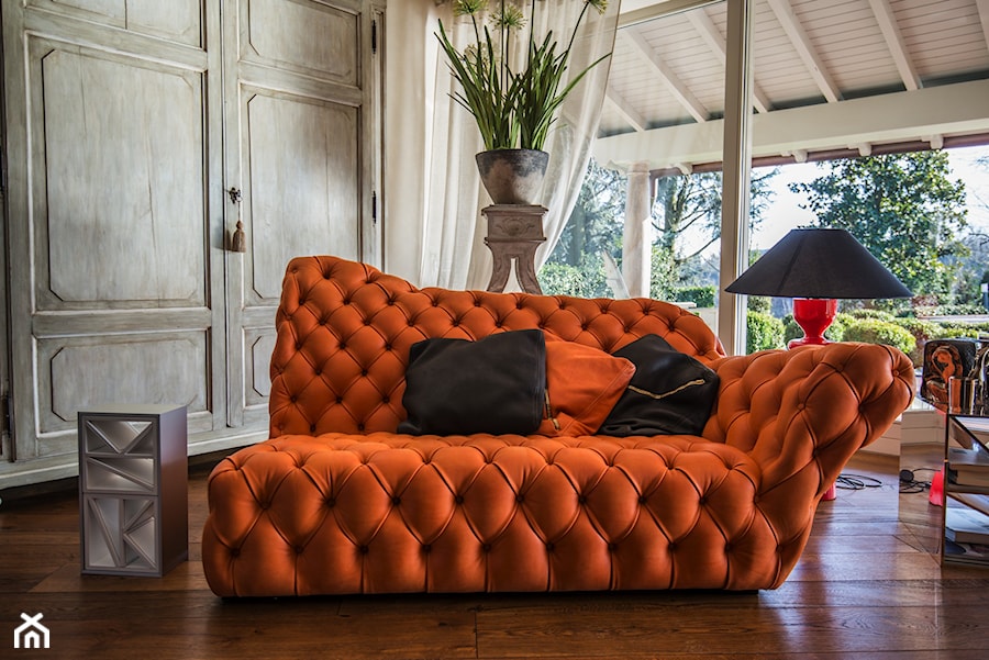 Ekskluzywna sofa z kolekcji Romeo Orsi - zdjęcie od Artitalia.pl