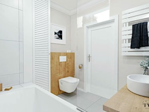 Mieszkanie_2 - Mała na poddaszu bez okna łazienka - zdjęcie od Klaudia Tworo Projektowanie Wnętrz