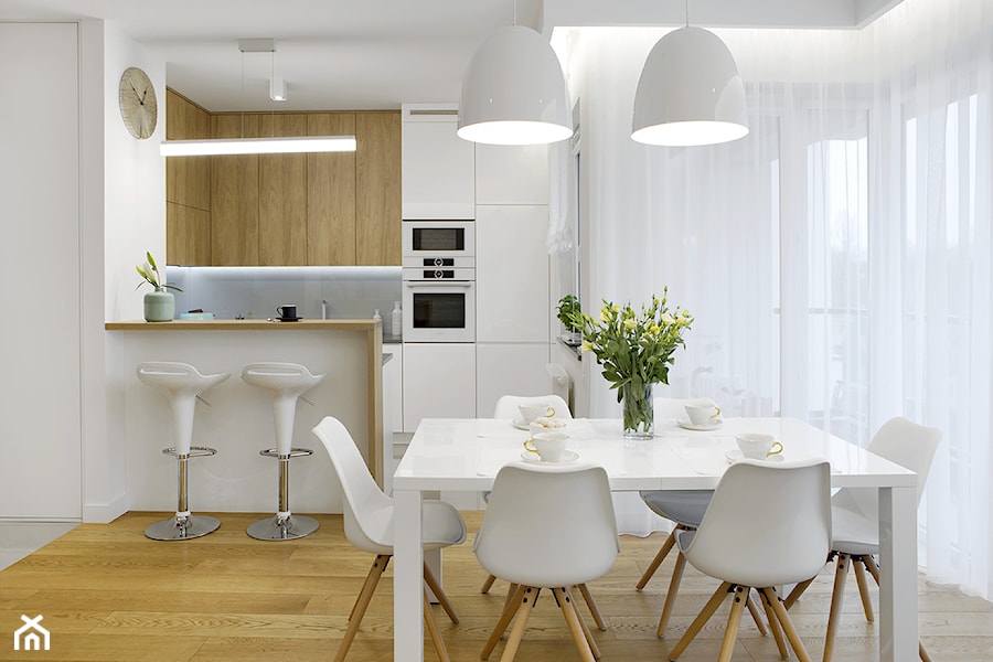 Kuchnia Biel i Drewno - zdjęcie od Klaudia Tworo Projektowanie Wnętrz