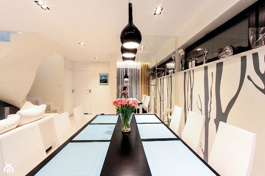 Średnia biała jadalnia jako osobne pomieszczenie, styl nowoczesny - zdjęcie od Klaudia Tworo Projektowanie Wnętrz