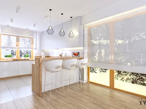 Dom Domiechowice - Biała z zabudowaną lodówką z lodówką wolnostojącą z nablatowym zlewozmywakiem kuchnia - zdjęcie od Klaudia Tworo Projektowanie Wnętrz