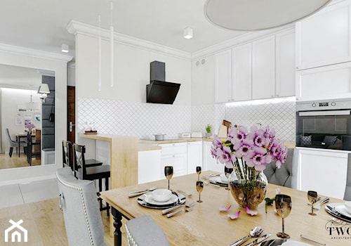 Mieszkanie_2 - Średnia z salonem biała z zabudowaną lodówką kuchnia w kształcie litery l - zdjęcie od Klaudia Tworo Projektowanie Wnętrz