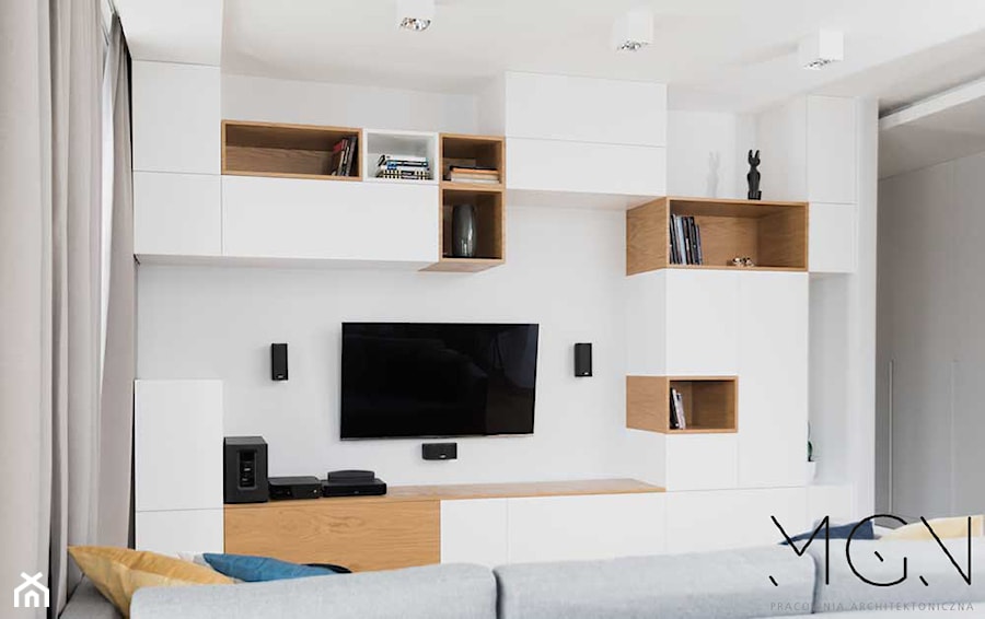 Szczypta kolorów - Średni biały salon, styl nowoczesny - zdjęcie od Pracownia Architektoniczna Małgorzaty Górskiej-Niwińskiej