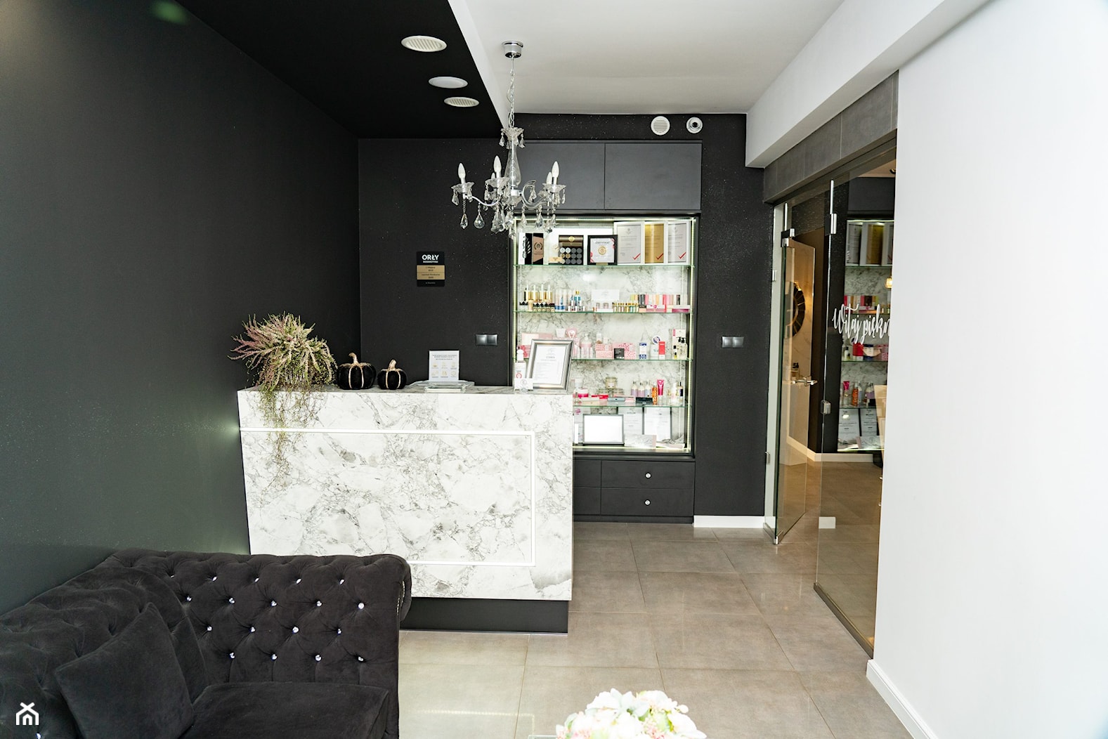 Salon kosmetyczny z pazurem - zdjęcie od Koncept Beautiful Inside inż. Szymon Kamiński - Homebook