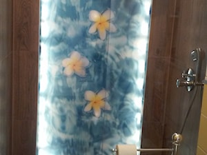 Panel szklany do łazienki BLUE WATER - zdjęcie od magicandstyle.com