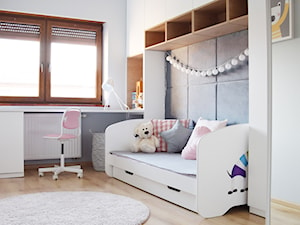 Pokój dla dziewczynki - Średni szary pokój dziecka dla dziecka dla nastolatka dla dziewczynki, styl nowoczesny - zdjęcie od emilia cieśla | design & interior design