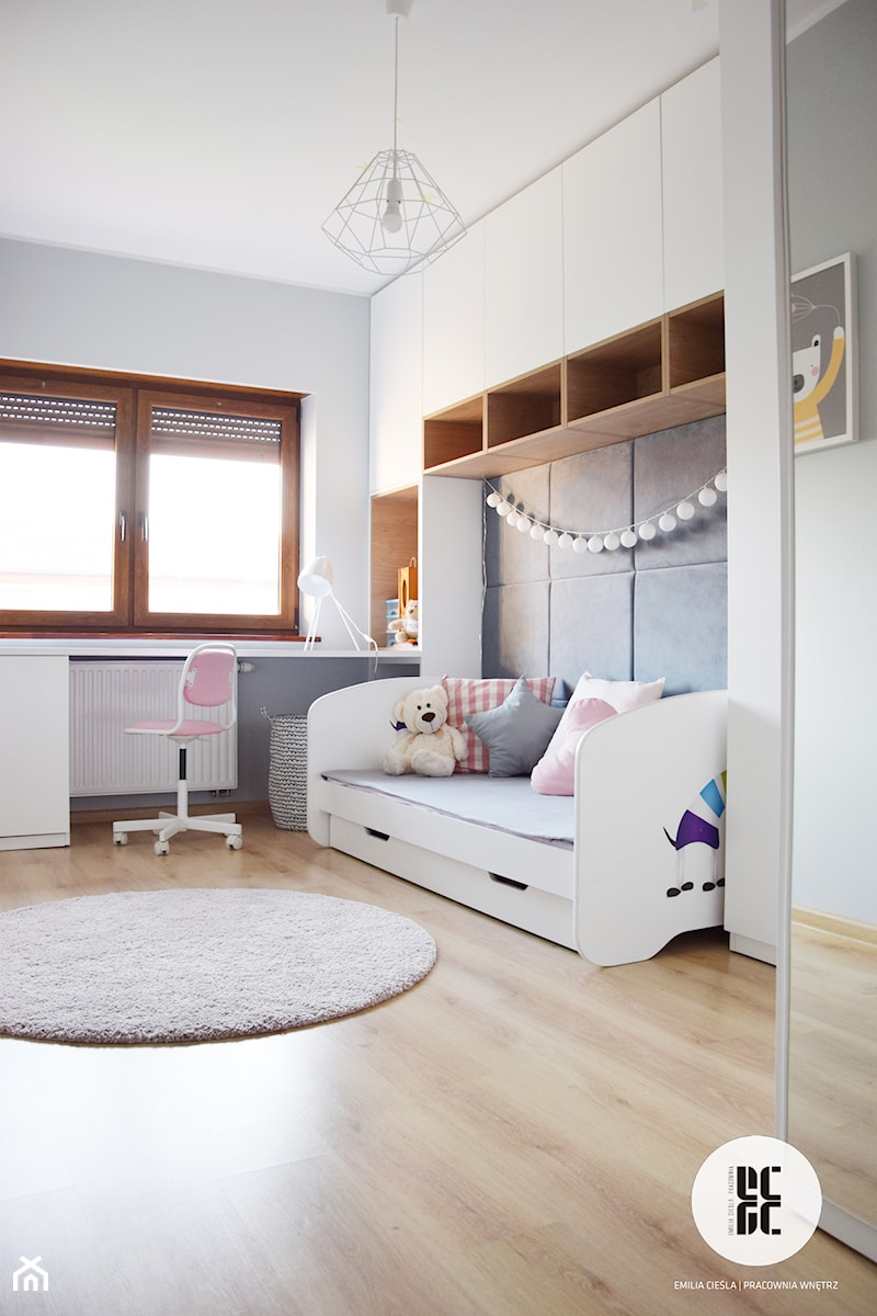 Pokój dla dziewczynki - Średni szary pokój dziecka dla dziecka dla nastolatka dla dziewczynki, styl nowoczesny - zdjęcie od emilia cieśla | design & interior design