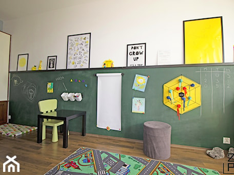 Aranżacje wnętrz - Pokój dziecka: kreatywna ściana - ZAPA Studio Projektowe. Przeglądaj, dodawaj i zapisuj najlepsze zdjęcia, pomysły i inspiracje designerskie. W bazie mamy już prawie milion fotografii!