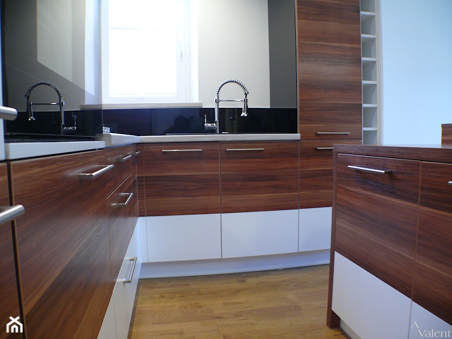 Generalny remont małego mieszkania - Kuchnia otwarta na salon - Kuchnia, styl nowoczesny - zdjęcie od Aranżacja | Wnętrza | Projekty | Wykończenia domów i mieszkań