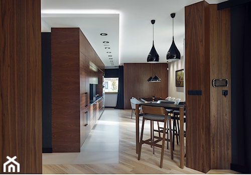 Dom IV - Duża otwarta z salonem z zabudowaną lodówką kuchnia jednorzędowa, styl nowoczesny - zdjęcie od SIKORA WNĘTRZA