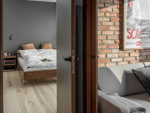 Apartament w Gdańsku - Średnia szara sypialnia, styl nowoczesny - zdjęcie od SIKORA WNĘTRZA