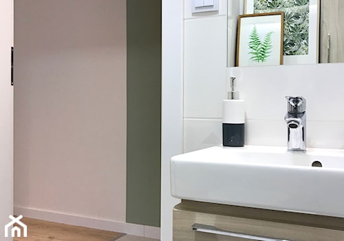 PROJEKT MIESZKANIA W STANIE DEWELOPERSKIM - Średnia łazienka, styl nowoczesny - zdjęcie od ADS HOME CONCEPT