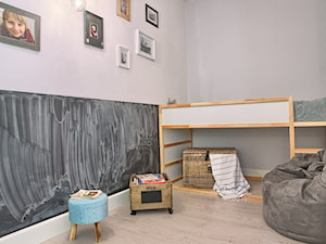 Duży biały czarny pokój dziecka dla dziecka dla chłopca dla dziewczynki, styl skandynawski - zdjęcie od emDesign home & decoration