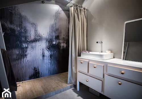 Dom na wsi - Średnia ze szkłem na ścianie łazienka, styl skandynawski - zdjęcie od emDesign home & decoration