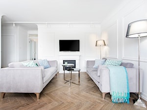 Aviator - Mały biały salon, styl glamour - zdjęcie od emDesign home & decoration