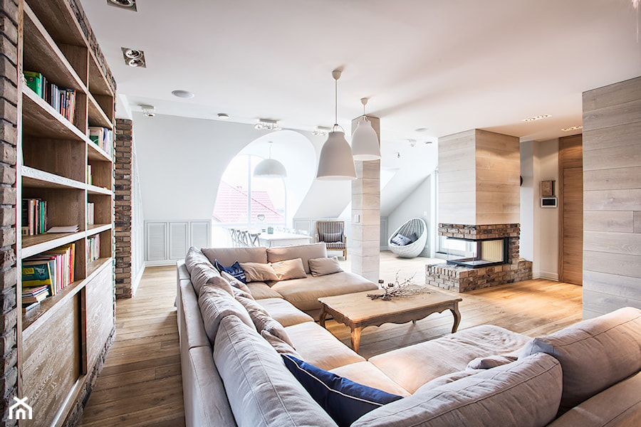 Apartament 120 - Duży biały salon z jadalnią, styl nowoczesny - zdjęcie od emDesign home & decoration