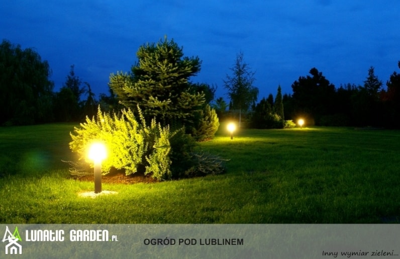 Ogród pod Lublinem - Duży ogród za domem - zdjęcie od Lunatic Garden