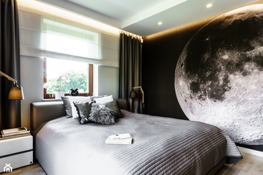 motyw kosmosu we wnętrzach - fototapeta z księżycem w sypialni