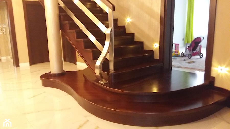 Schody klasyczne - zdjęcie od Jarosz-schody