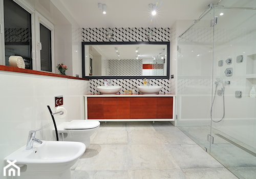 duża łazienka w domu jednorodzinnym - zdjęcie od pf design