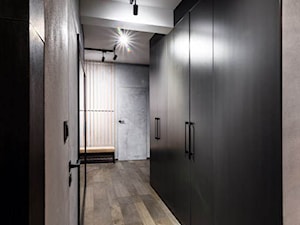 korytarz w mieszkaniu - zdjęcie od pf design