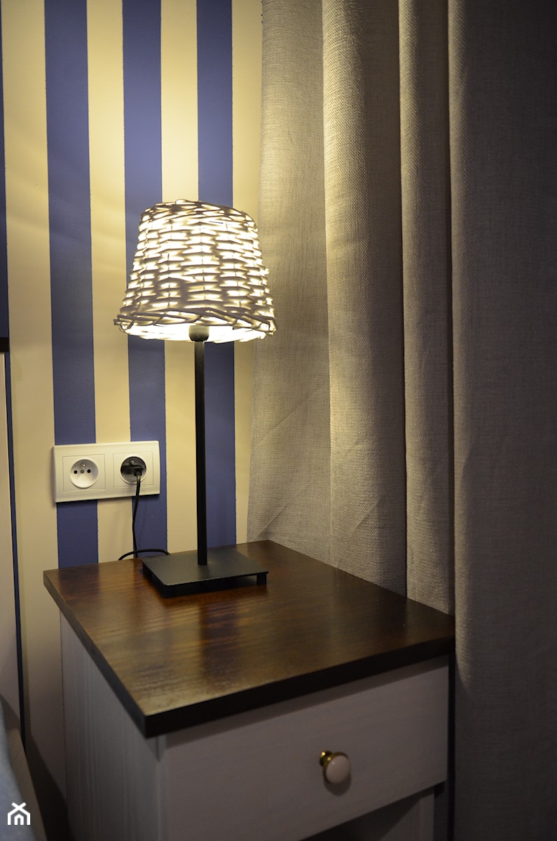 Dom wypoczynkowy realizacja - Mała beżowa niebieska sypialnia, styl nowoczesny - zdjęcie od MyWay Design
