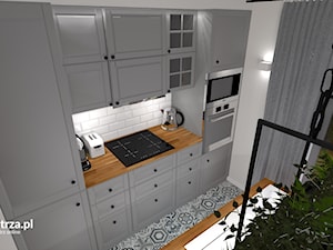 Kuchnia - nowoczesna czy klasyczna? - Średnia otwarta biała z zabudowaną lodówką kuchnia dwurzędowa z oknem, styl tradycyjny - zdjęcie od e-wnetrza.pl