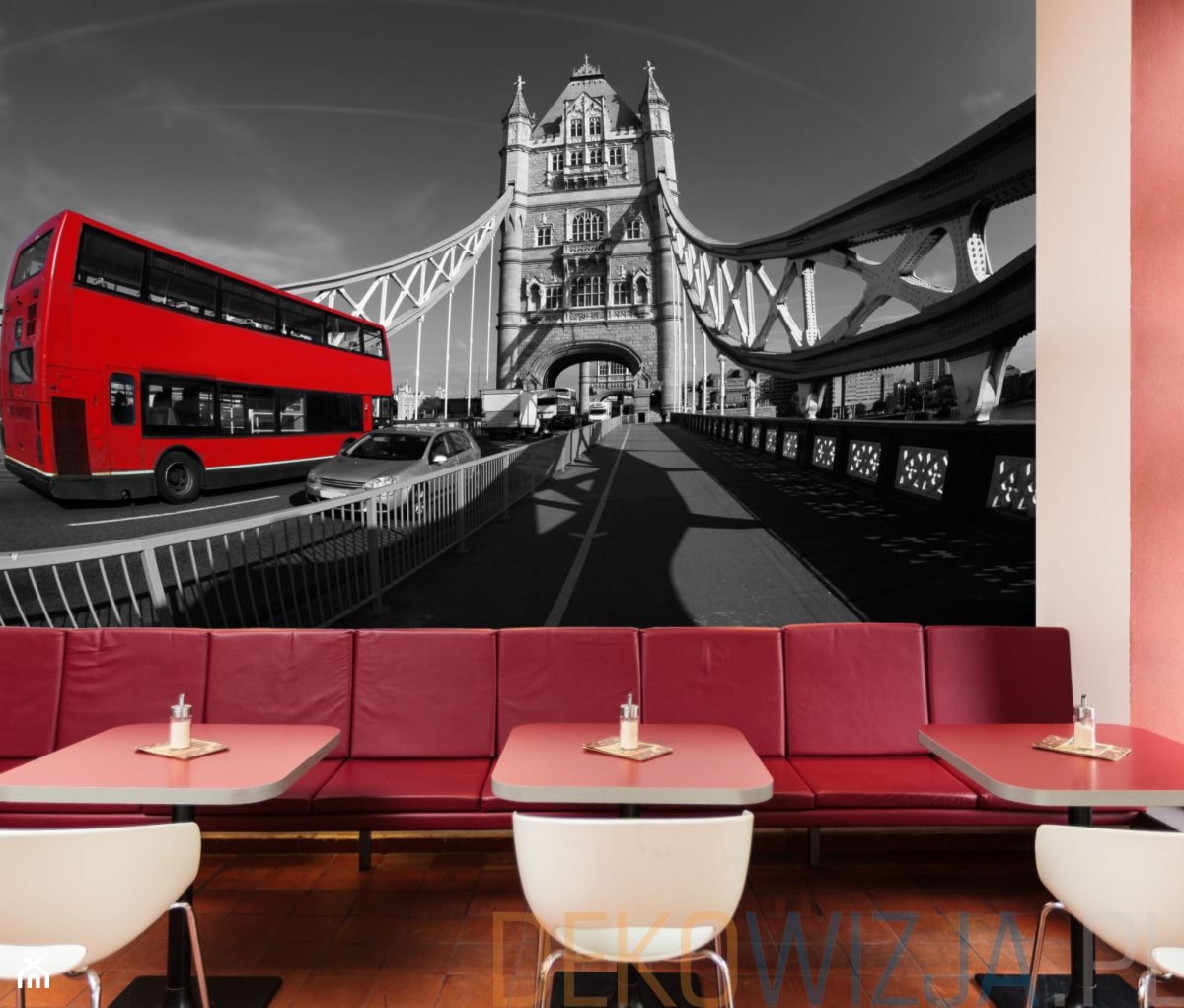 Fototapeta czerwony bus na Tower Bridge - zdjęcie od dekowizja.pl - Homebook