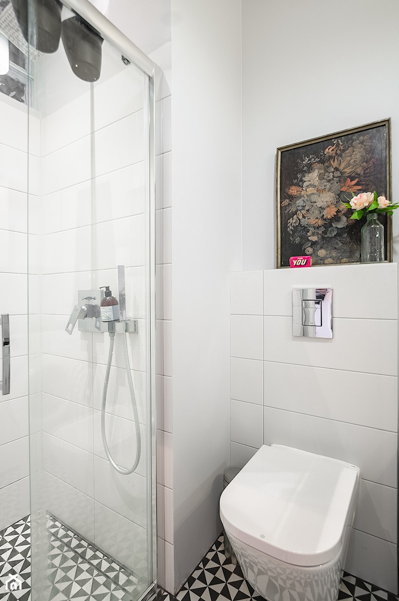 Mieszkanie w kamienicy - konkurs - Mała bez okna łazienka, styl nowoczesny - zdjęcie od MOA design