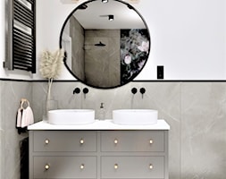 Łazienka z wanną wolnostojąca - zdjęcie od MOA design - Homebook