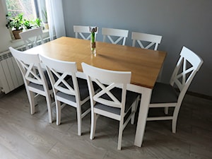 Meble skandynawskie - Mała szara jadalnia jako osobne pomieszczenie - zdjęcie od Meble Bryś