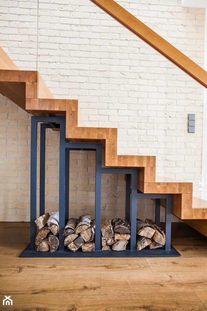 Realizacja domu jednorodzinnego. Niałek Wielki (k.Wolsztyna) - Schody jednobiegowe drewniane, styl nowoczesny - zdjęcie od LaskowskaWnętrza