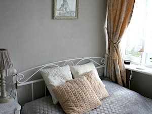 Metamorfoza sypialni - Średnia szara sypialnia, styl nowoczesny - zdjęcie od projektdom.net